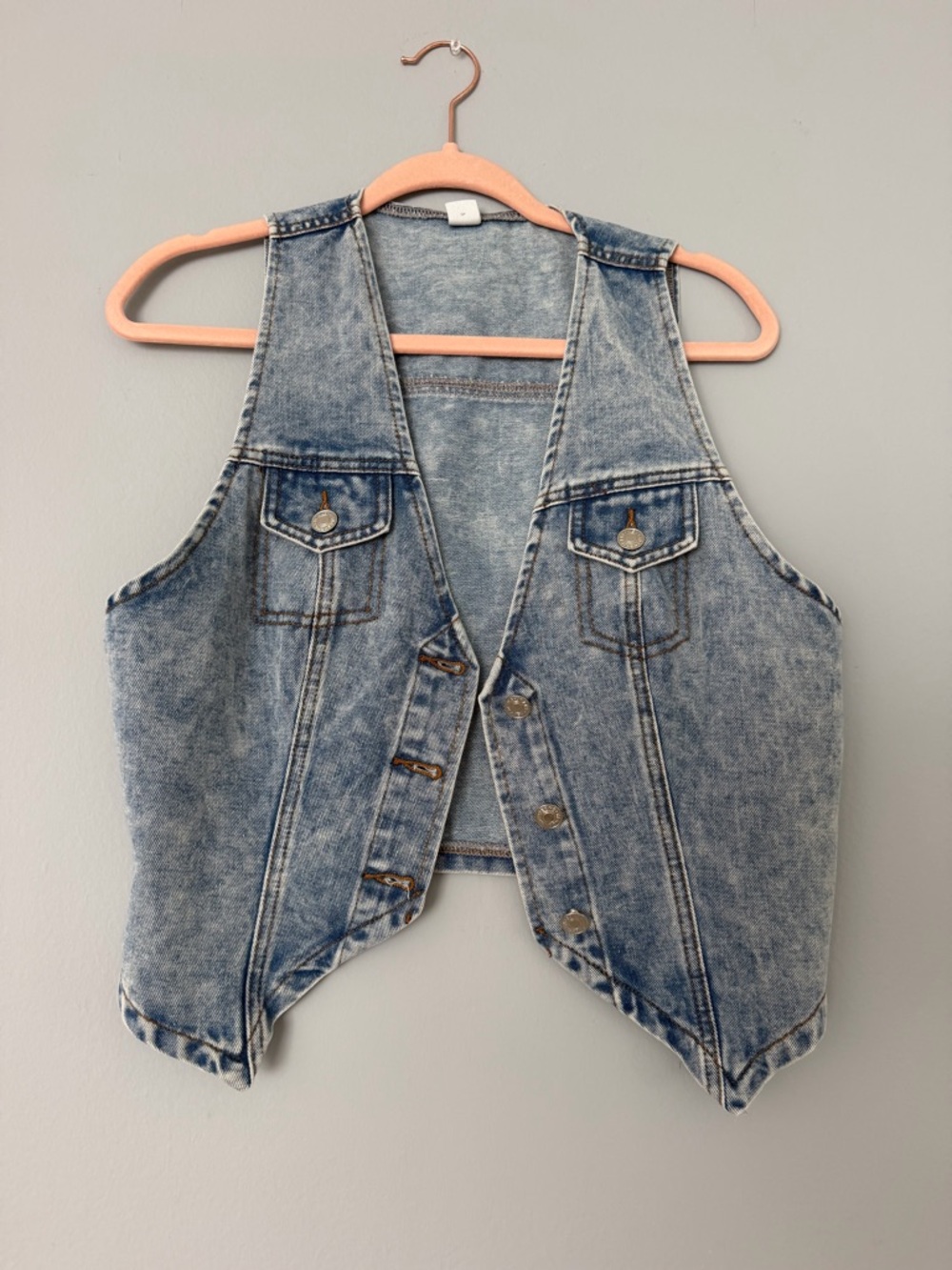 Denim Button-Front V-Neck Vest Top - Light Blue - Picture 6 of 10